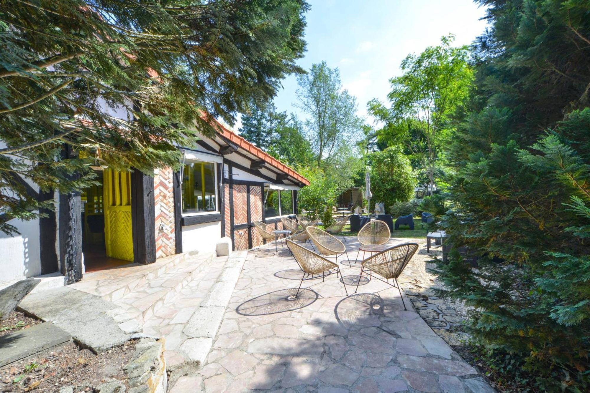 Logis - Hotel Restaurant La Mire Vierzon Bagian luar foto