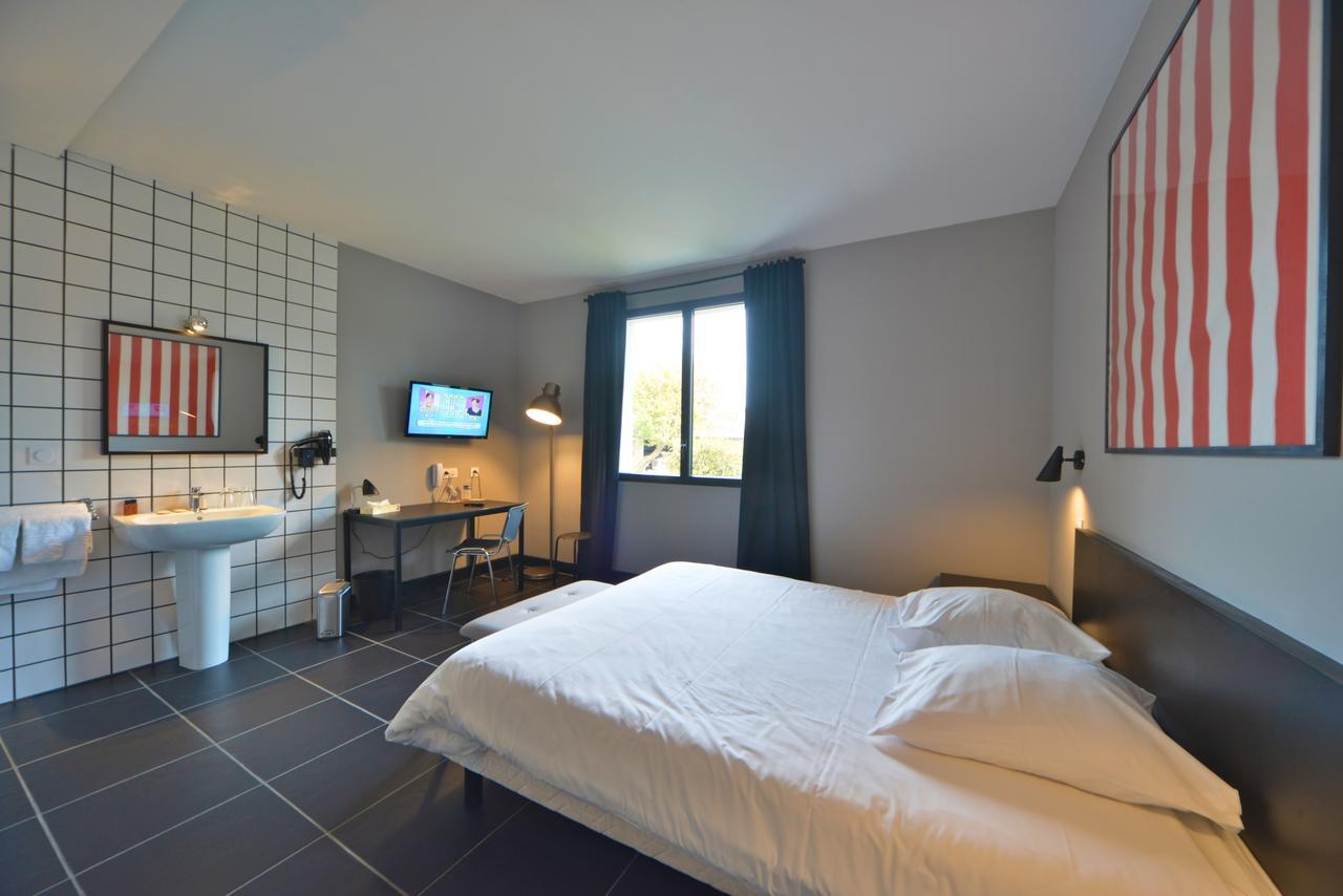Logis - Hotel Restaurant La Mire Vierzon Bagian luar foto
